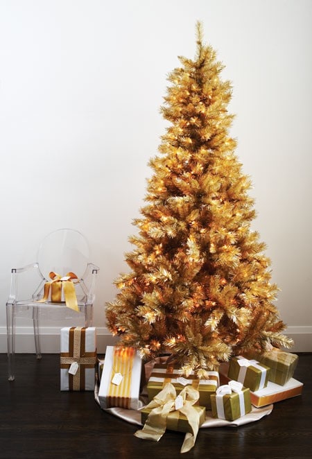 Glimmering Gold Christmas tree: